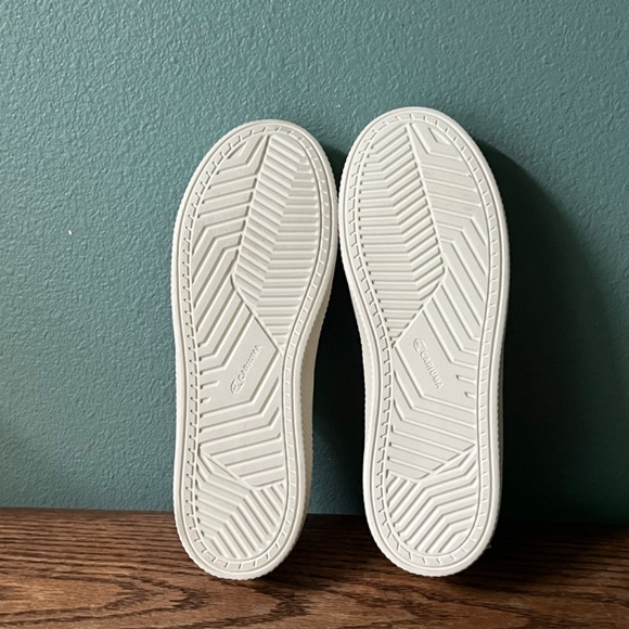 Cariuma IBI Slip On Pale Gray Knit Sustainable Sneaker Size 7 NWT - Picture 7 of 9